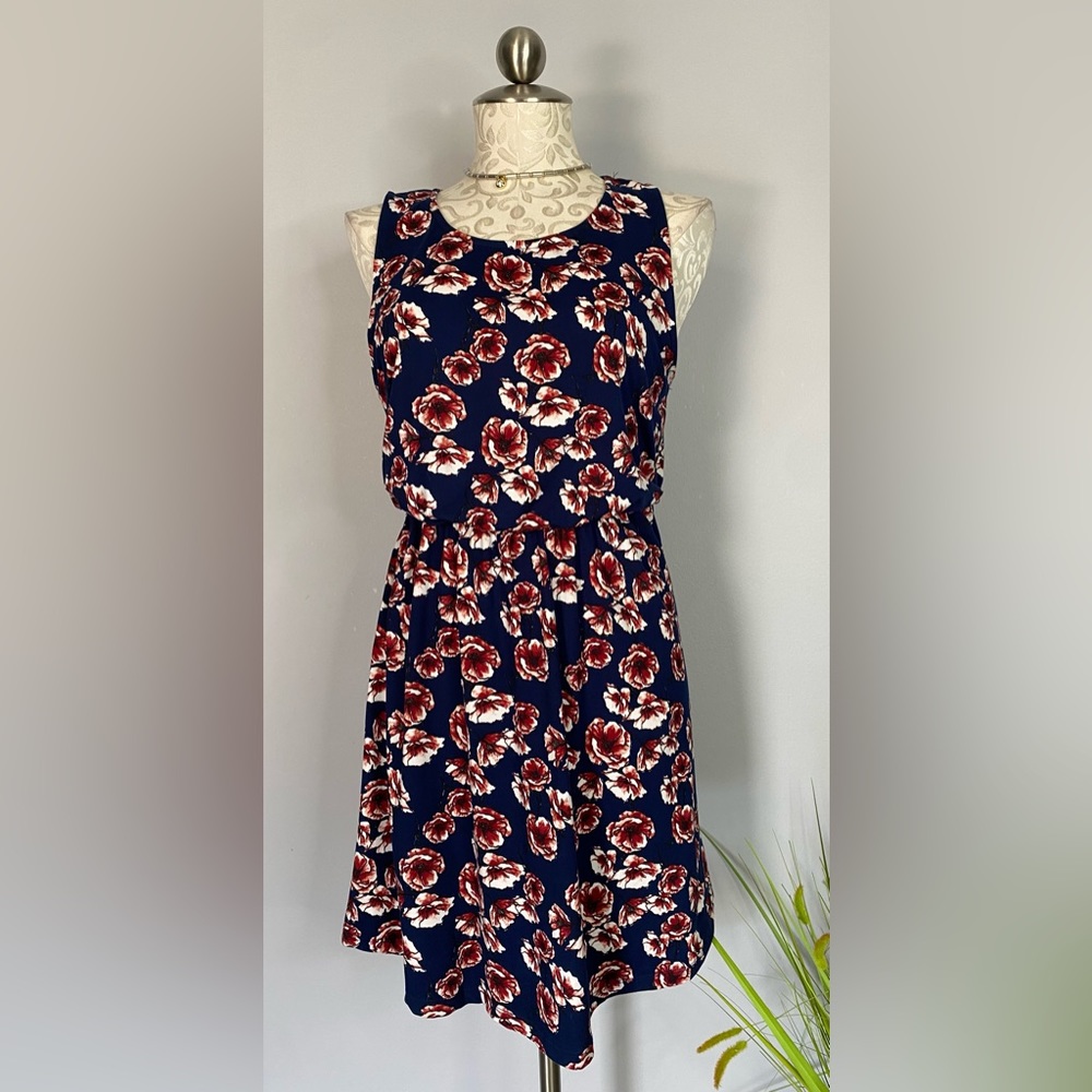 FRENCH Grey Dress Size Medium. #D1 - Picture 2 of 5